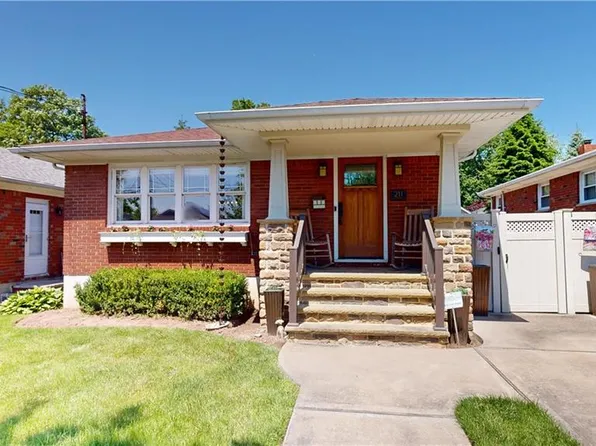 211 Cannon Blvd, Staten Island, NY 10306