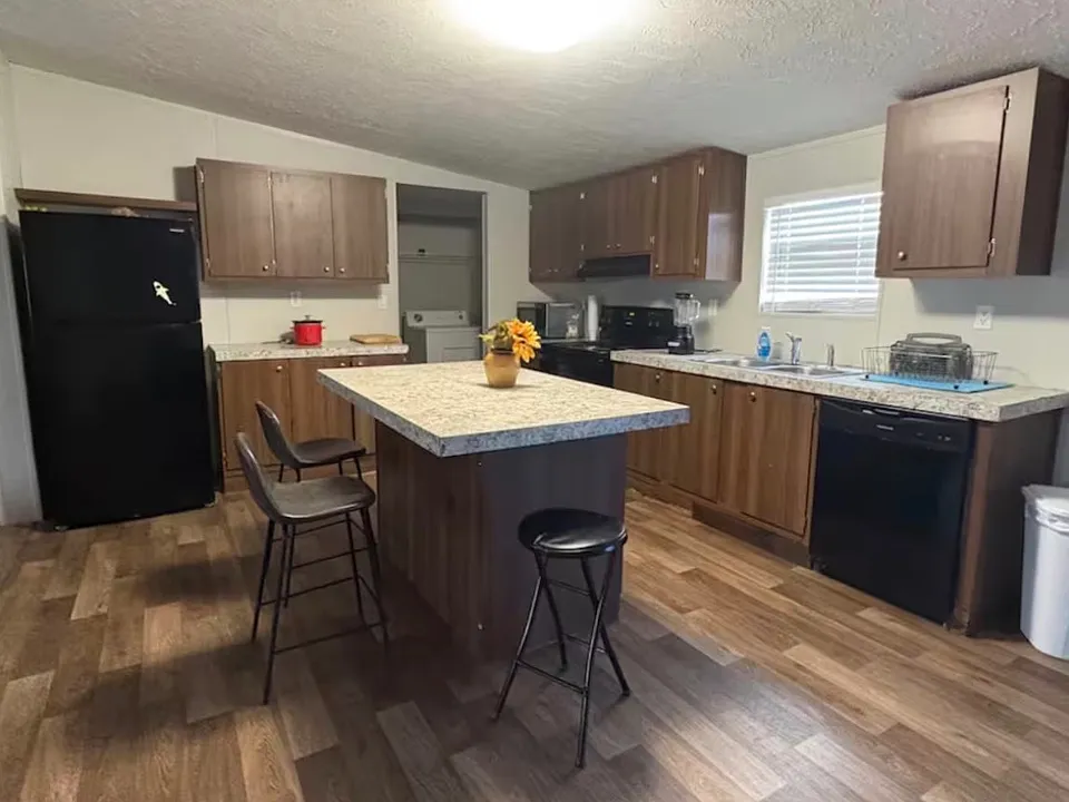 105 Atakapa Ct #105