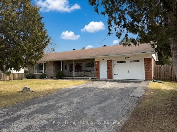 665 17th St E, Owen Sound, ON N4K 2A1