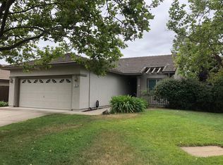 1099 Rathbone Cir, Folsom, CA 95630