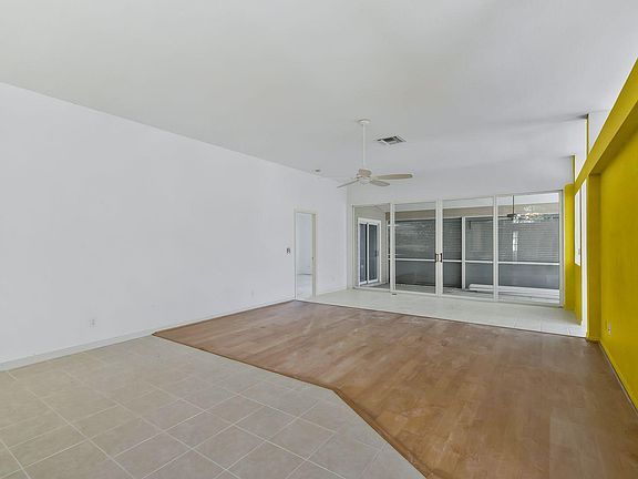 4th image of 6522 Ilex Cir
