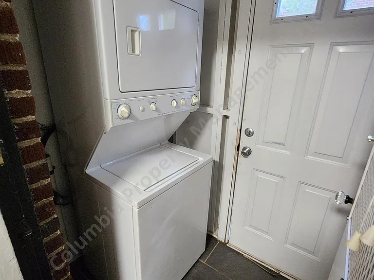 126 Pickens St — Photo 17