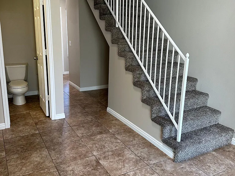 665 E Eaglewood Dr #27 — Photo 3