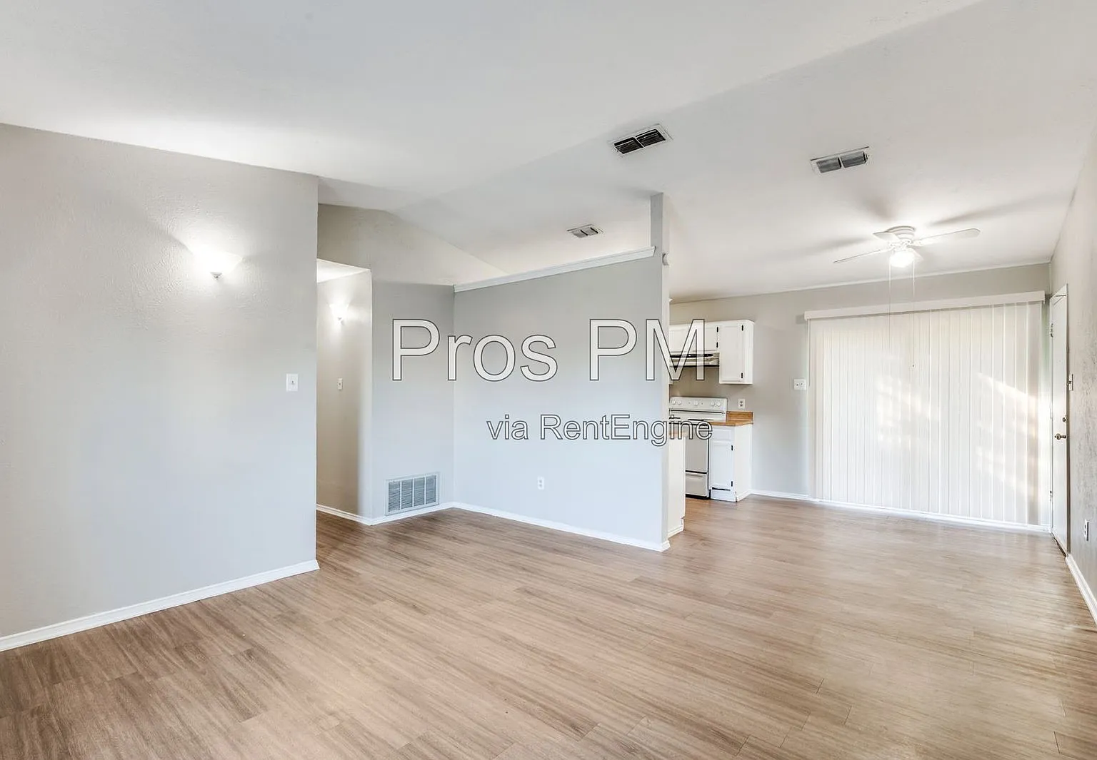 3 bed, 1.0 bath, 1063 sqft, $1,775 — Photo 4