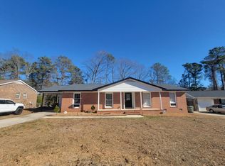 215 Haverhill Dr, Fayetteville, NC 28314
