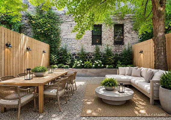 Outdoor, photo 1