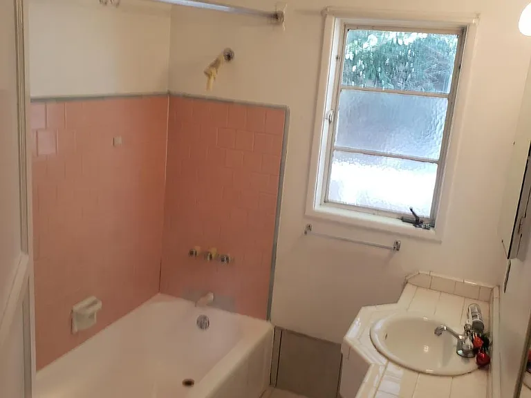 328 Allen Ave #A — Photo 10