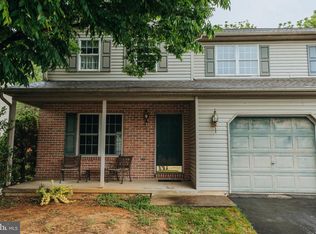 126 Bainbridge Cir, Sinking Spring, PA 19608