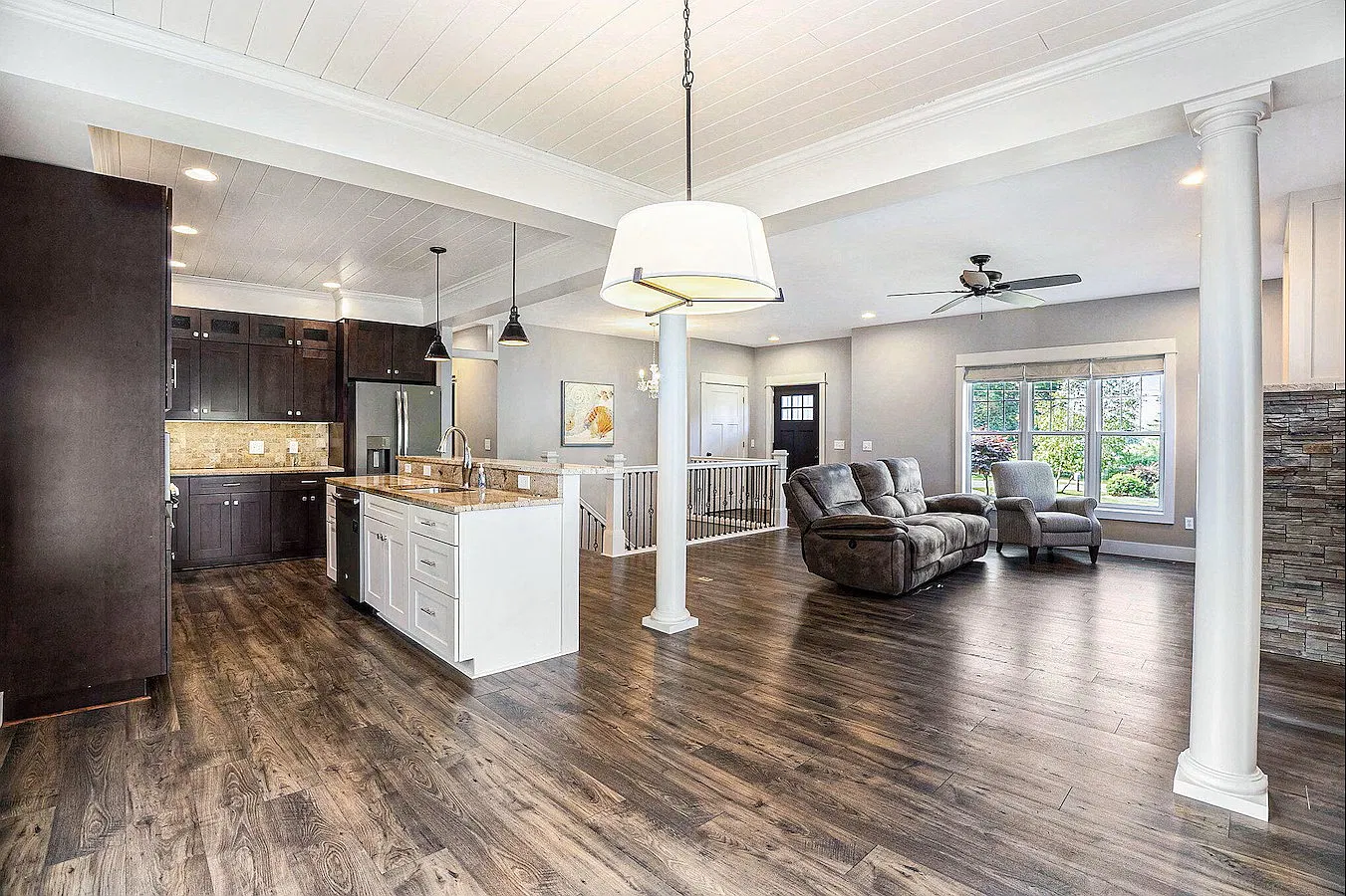 5 bed, 3400 sqft, $2,500 — Photo 3