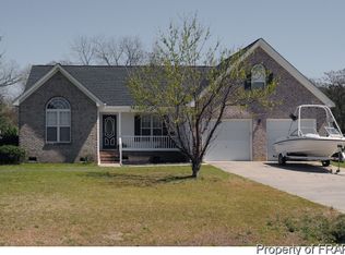 5417 Quarter Pole Ln, Hope Mills, NC 28348