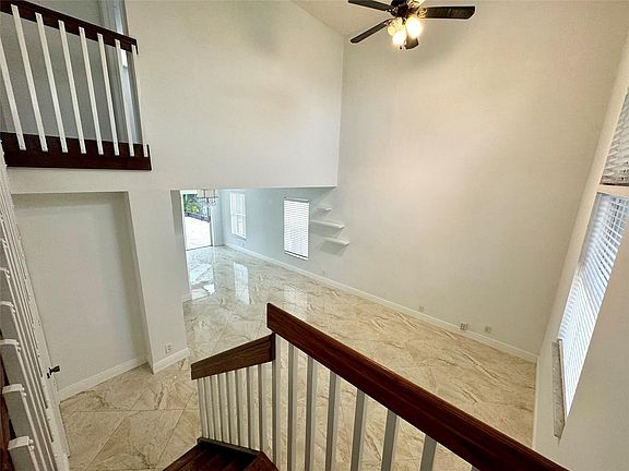 5th image of 7543 Viscaya Circle