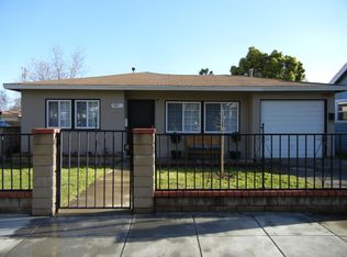 630 E E St, Ontario, CA 91764