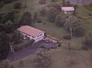 20665 Woodland Rd, Spring Hill, KS 66083