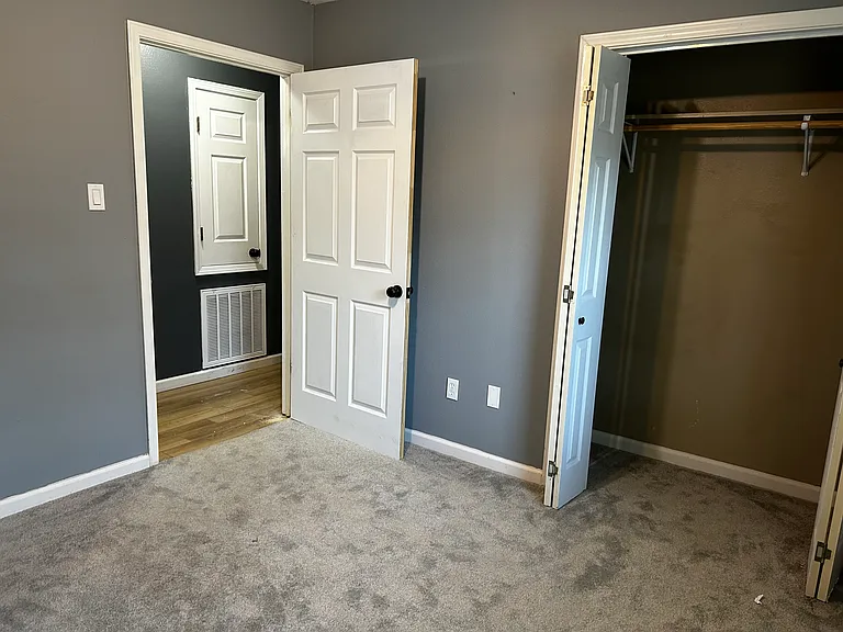 1005 Nichols St — Photo 15