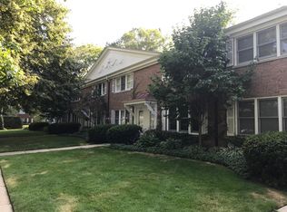 509 3rd St, Wilmette, IL 60091