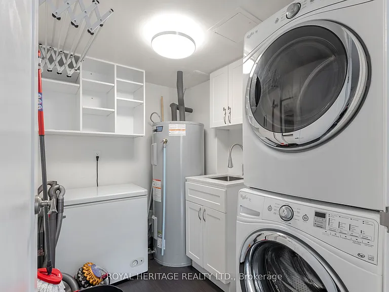 1535 Diefenbaker Ct #210 — Photo 12