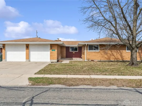 1029 Cottage Court Dr, Fairborn, OH 45324
