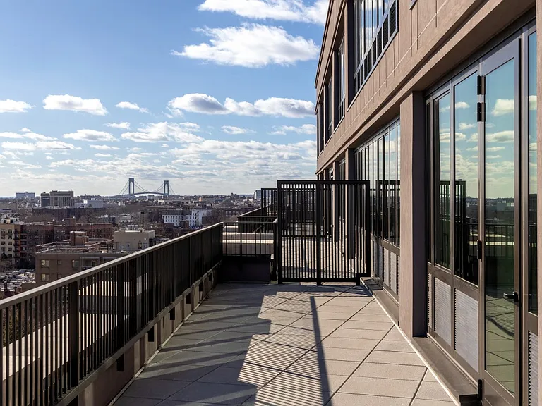 11 Ocean Pkwy #Penthouse 103 — Photo 23