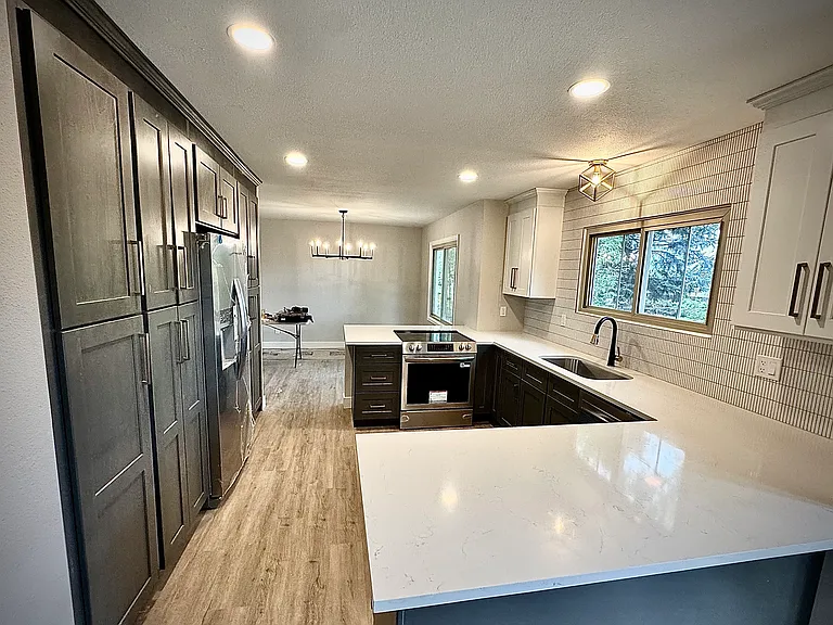 3220 S Espana Cir — Photo 3