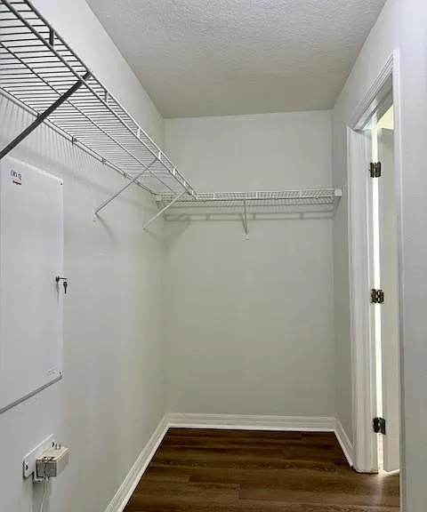 4035 Langdrum Dr — Photo 10