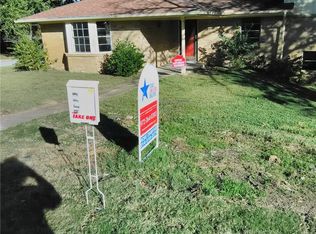 1018 Capetown Dr, Grand Prairie, TX 75050