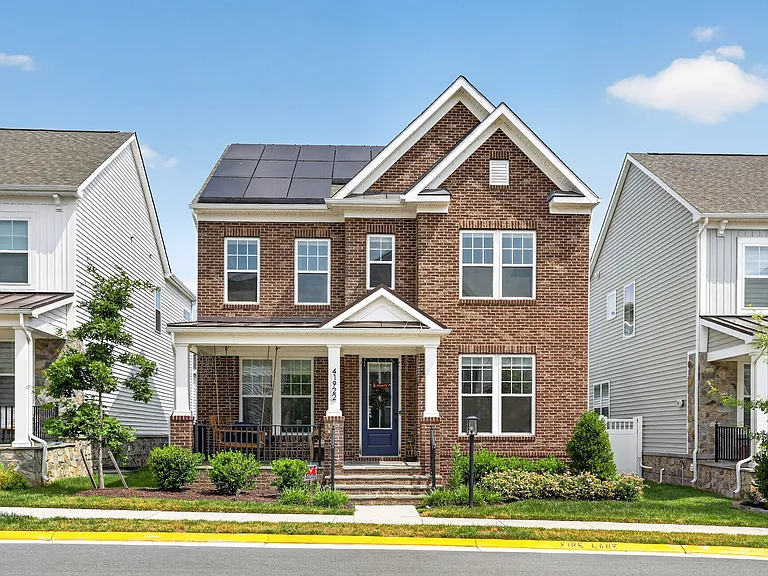 41922 Spring Air Dr — Photo 1