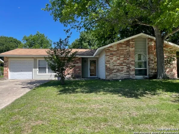 5239 alan bean, Kirby, TX 78219