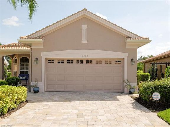 2nd image of 2263 Eaton Lake Ct