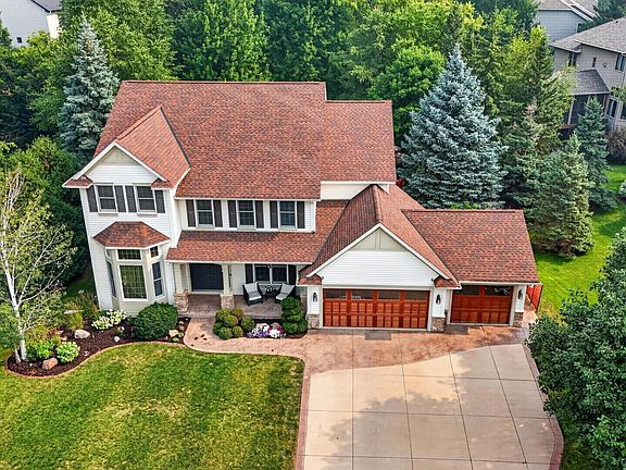2nd image of 19044 Inndale Dr