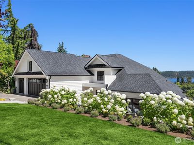 8902 45th Avenue NE, Seattle, WA, 98115