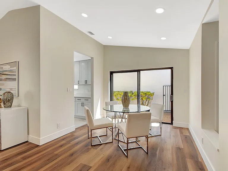 21440 Campo Allegro Dr — Photo 9