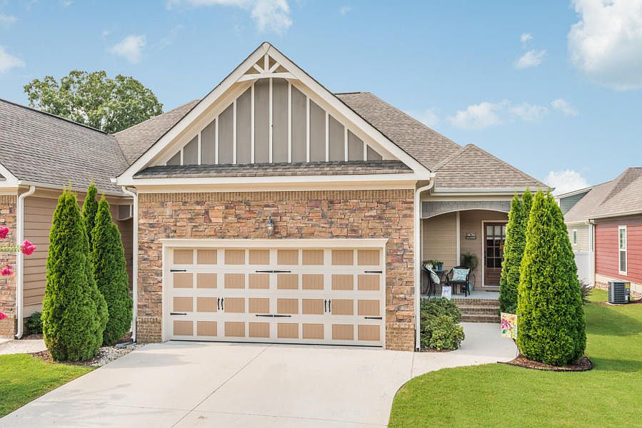 1st image of 8242 Towncreek Cir #60