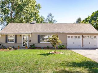 7649 High Dr, Prairie Village, KS 66208