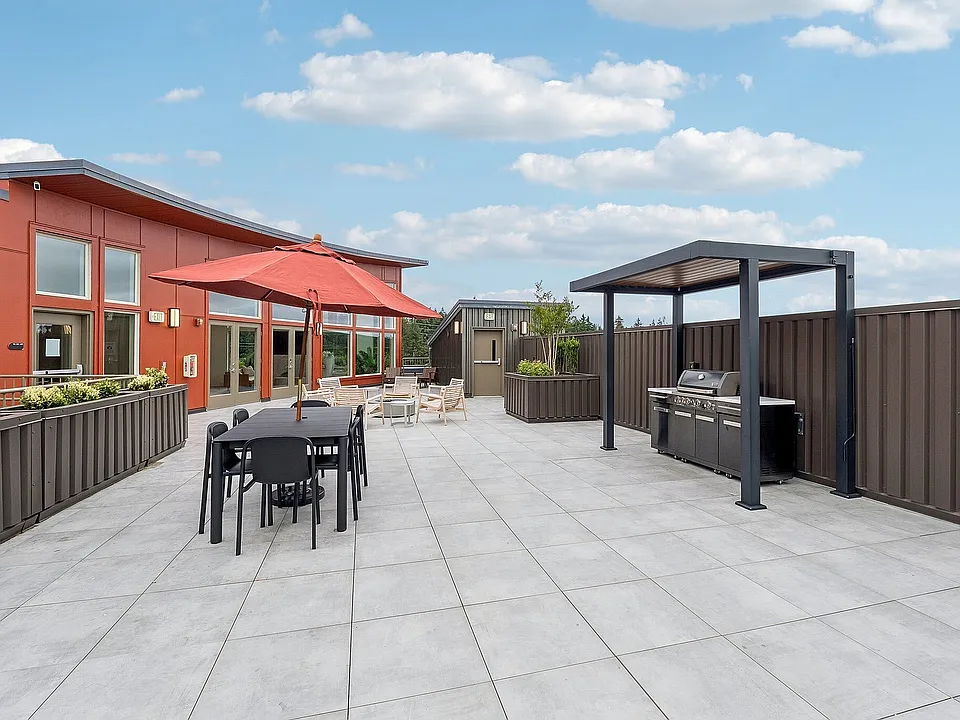 73-web-or-mls-N 152nd St-2606-913