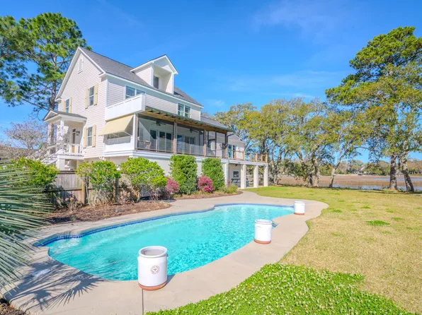 1528 Hunley Ave, Charleston, SC 29412