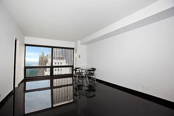 Rented by Keller Williams NYC | media 16