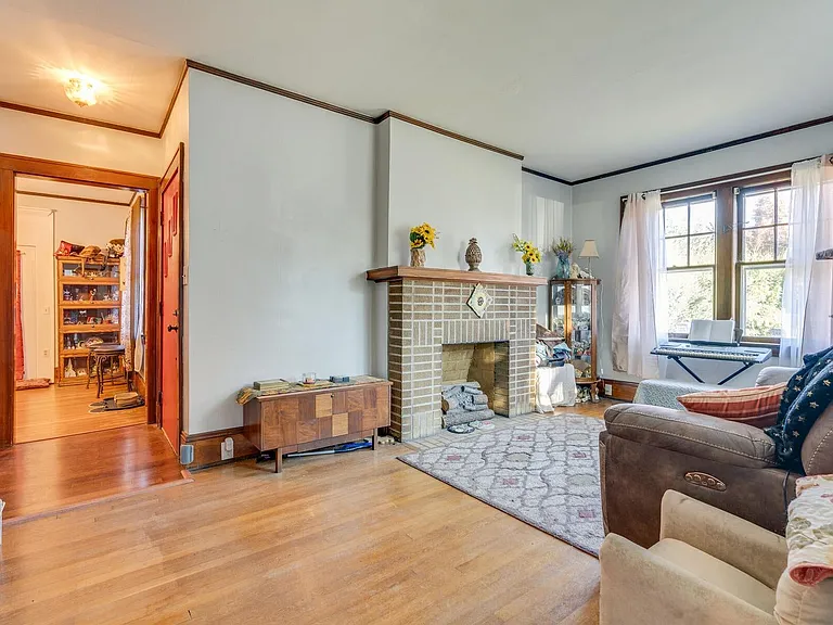 712 Haynes St — Photo 8