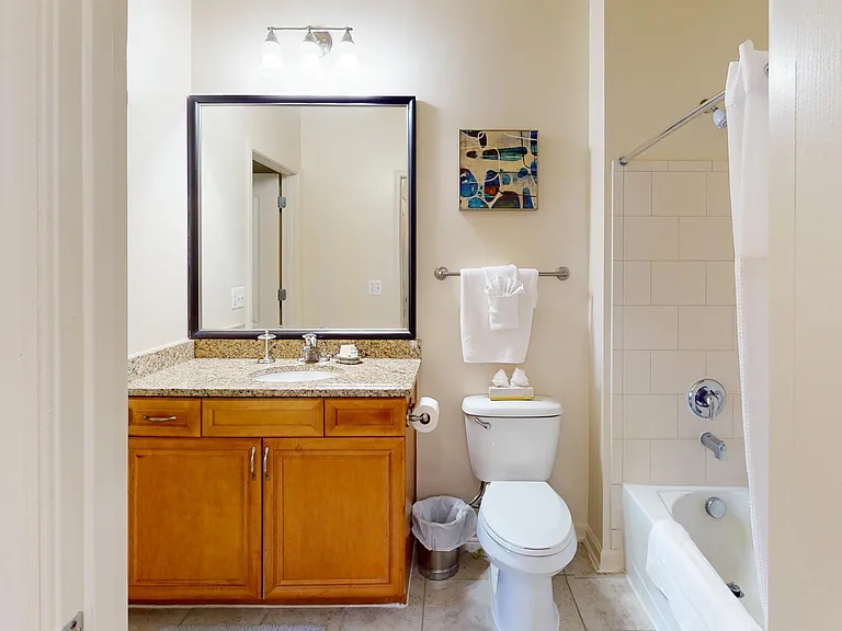 Signal Hill Apartment Homes — Photo 19