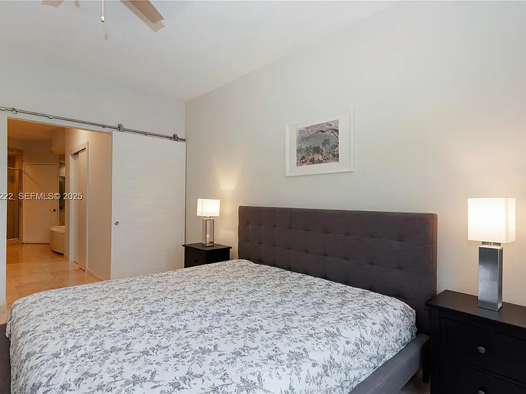715 Crandon Blvd #306 — Photo 7