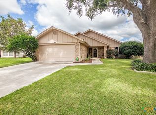 804 Taos Dr, Victoria, TX 77904