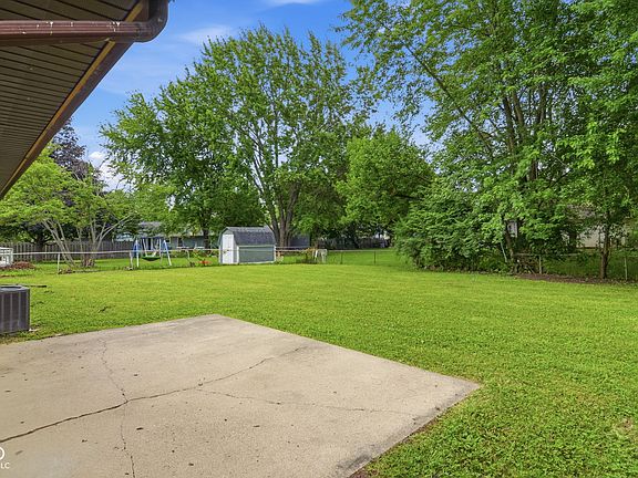 3rd image of 5913 Dunseth Ct