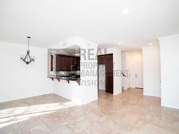 5th image of 12854 Avenida Bonita