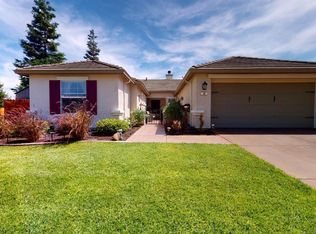 246 Oriole Ln, Lodi, CA 95240