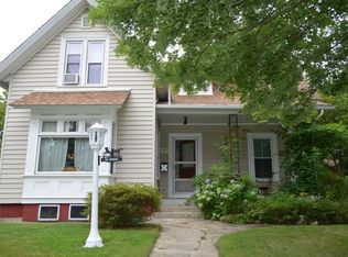 707 High St, Cumberland, RI 02864