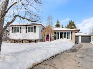 848 Allum Ave, Kingston, ON K7M 7A1
