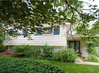 1515 Hanover Ct, Ann Arbor, MI 48103