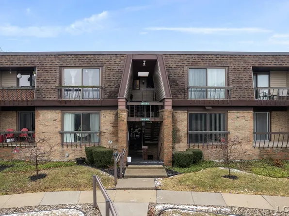 710 Lakeshire Trl #203, Adrian, MI 49221