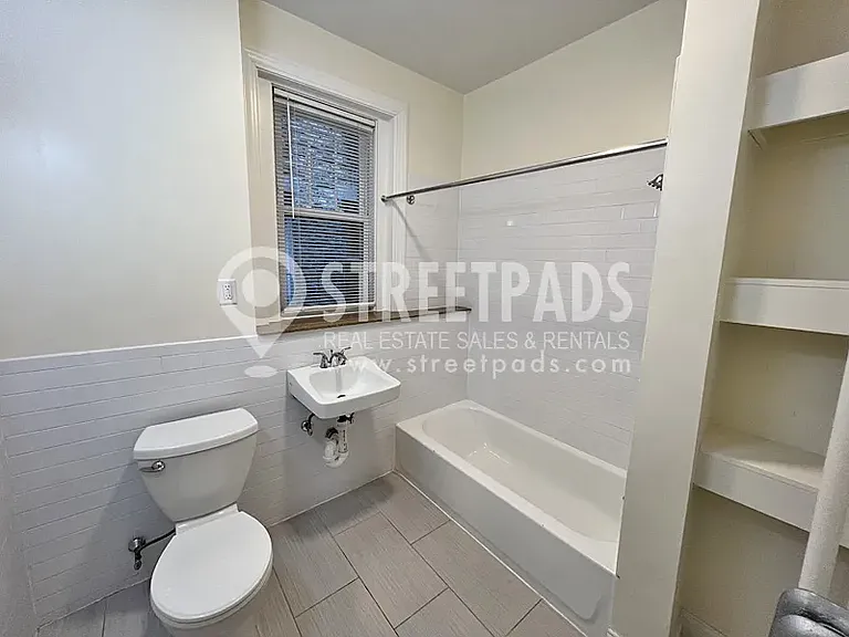 33 Park Dr #12 — Photo 22