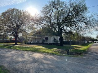 500 S Elm St, MILFORD, TX 76670