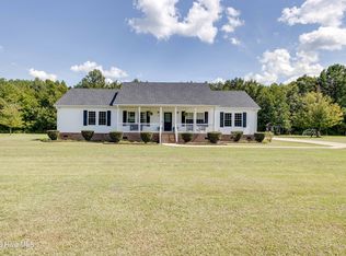 294 Godley Rd, Grimesland, NC 27837